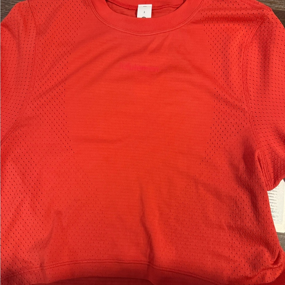 Lululemon Swiftly High Low Cropped Short Sleeve - Picture 6 of 6